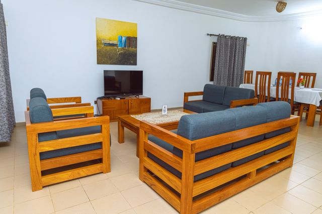 ORADYS RESIDENCE — Grand appartement 3 chambres avec salon, 141 m²